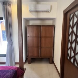 Air-conditioned Room 1 at Pattaya Water Villa